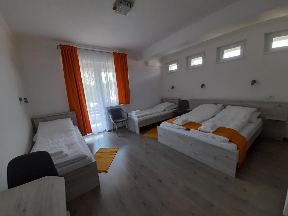 Bed and Breakfast Orion Panzio Hajdúszoboszló Exterior foto